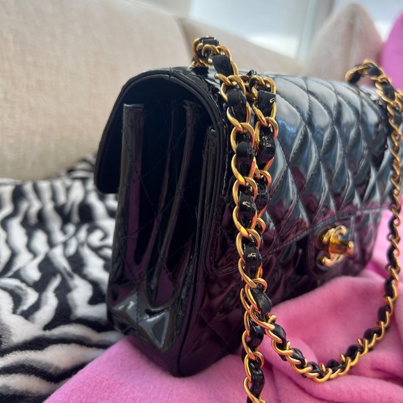 RARE CHANEL DOUBLE FACE PATENT BLACK - Picture 4 of 6